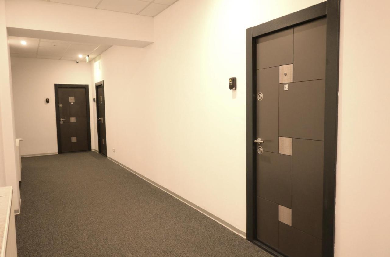 Luana Airport Apartments #3 Otopeni Ngoại thất bức ảnh