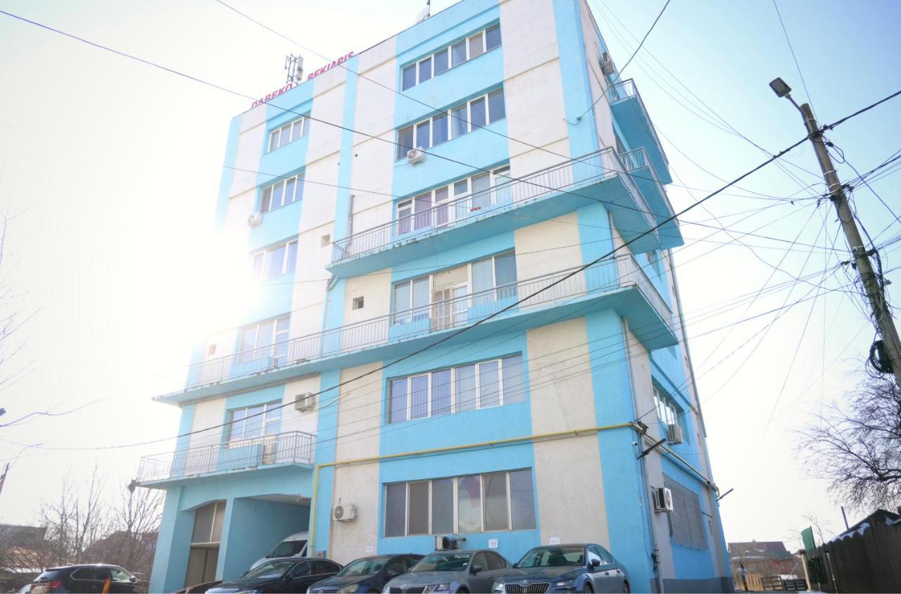 Luana Airport Apartments #3 Otopeni Ngoại thất bức ảnh